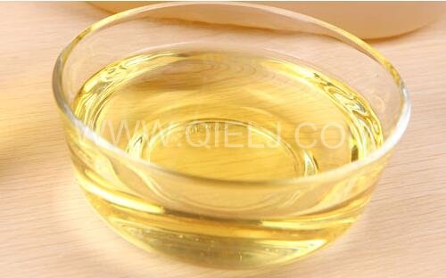 生產(chǎn)油脂設(shè)備和色拉油生產(chǎn)線設(shè)備 精煉油成套設(shè)備(圖1) 生產(chǎn)油脂設(shè)備和色拉油生產(chǎn)線設(shè)備 精煉油成套設(shè)備(圖1)